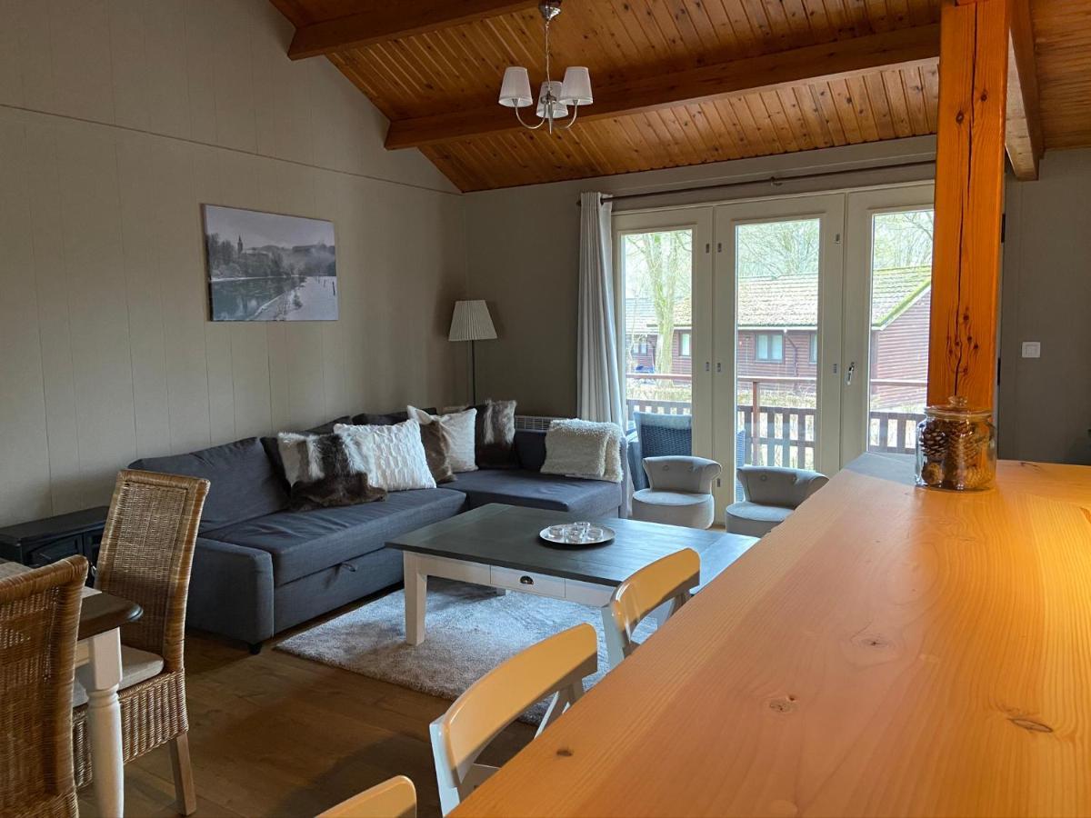 Chalet234 In La Boverie ロンドゥー エクステリア 写真